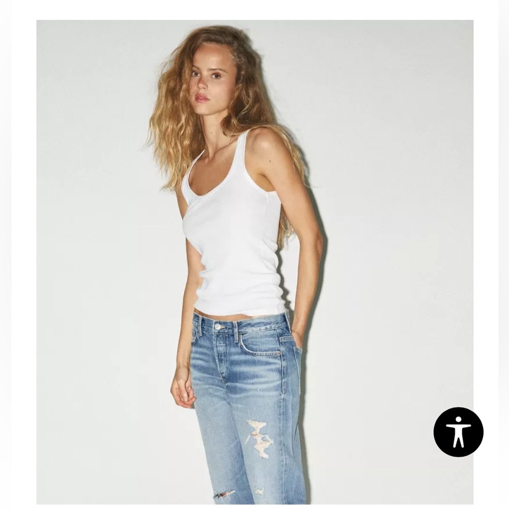 Zara Distressed Denim Jeans with Red Button Accent - Picture 1 of 15